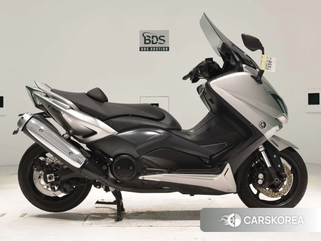 Проданный Yamaha T-MAX 530 2016 из Японии, фото 2