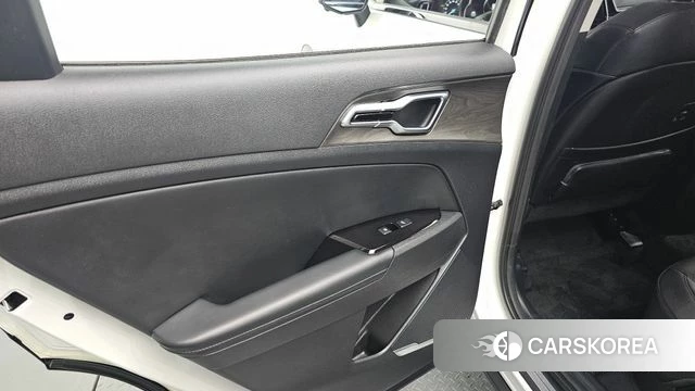 Kia Sportage 5th Generation Hybrid id 4534987 из Кореи 17