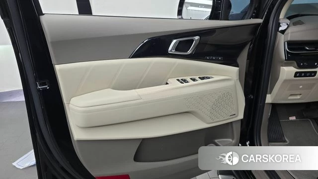 Kia The New Carnival 4th Generation id 4686624 из Кореи 17