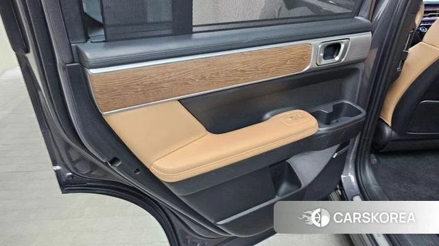 Hyundai Santa Fe (MX5) id 4243406 из Кореи 17