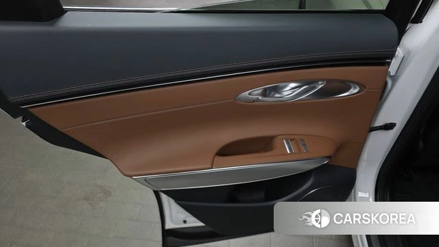 Genesis GV70 id 4731788 из Кореи 17