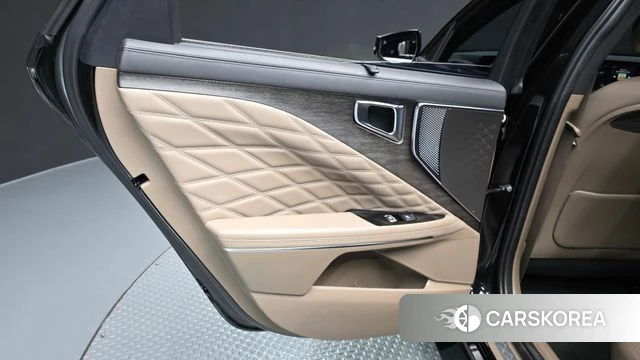 Kia K8 Hybrid id 4871509 из Кореи 17