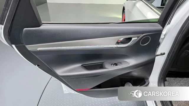 Hyundai The New Grandeur IG Hybrid id 4303446 из Кореи 17