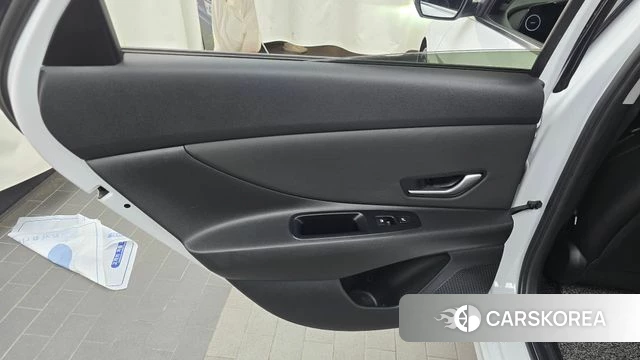 Hyundai Avante Hybrid (CN7) id 4542644 из Кореи 17