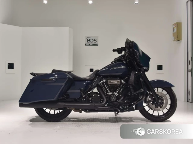 Проданный Harley-Davidson Street Glide FLHXS1870 2019 из Японии