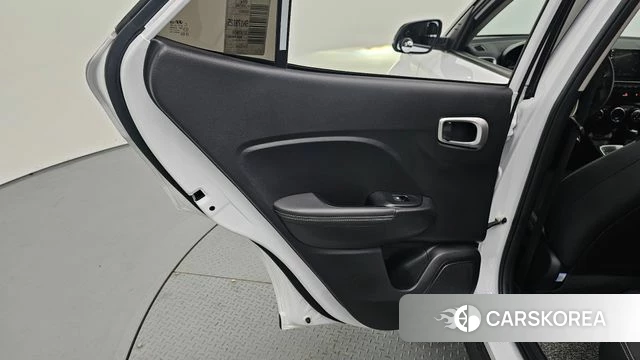 Hyundai Venue id 4267715 из Кореи 17