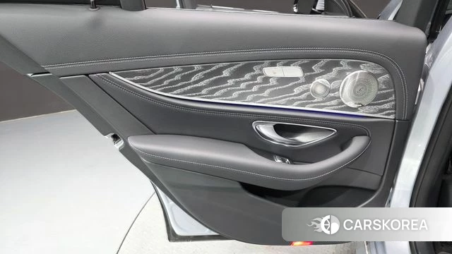 Mercedes-Benz E-Class W213 id 4671650 из Кореи 17