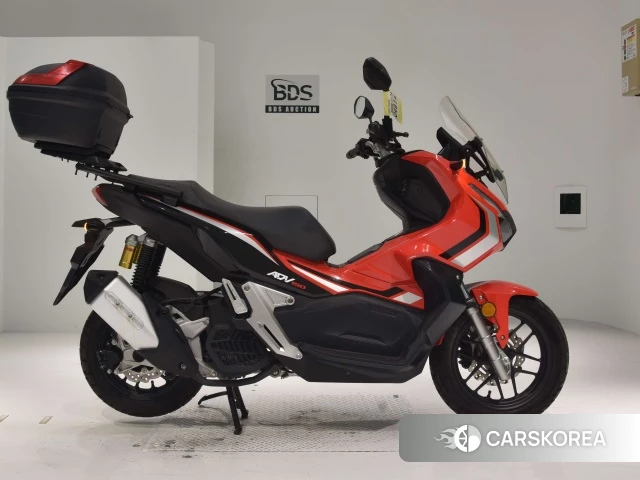 Проданный Honda ADV150 2019 из Японии, фото 2
