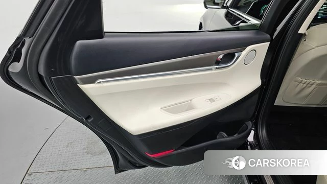 Hyundai The New Grandeur IG Hybrid id 4231224 из Кореи 17