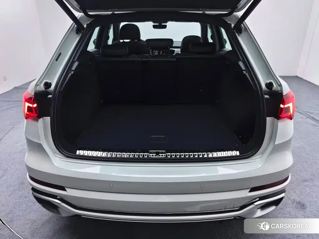 Audi Q3 id 4629551 из Китая 17