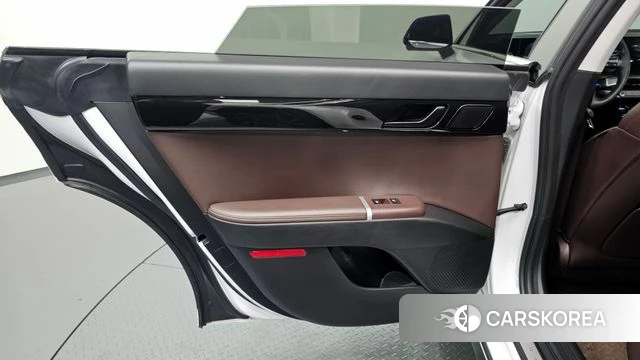 Hyundai Grandeur Hybrid (GN7) id 4929038 из Кореи 17