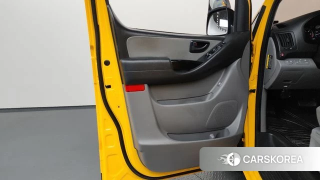 Hyundai The New Grand Starex id 4339757 из Кореи 17