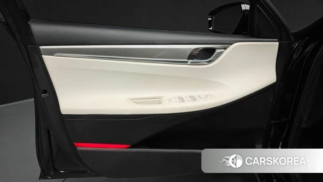 Hyundai The New Grandeur IG id 4338008 из Кореи 17