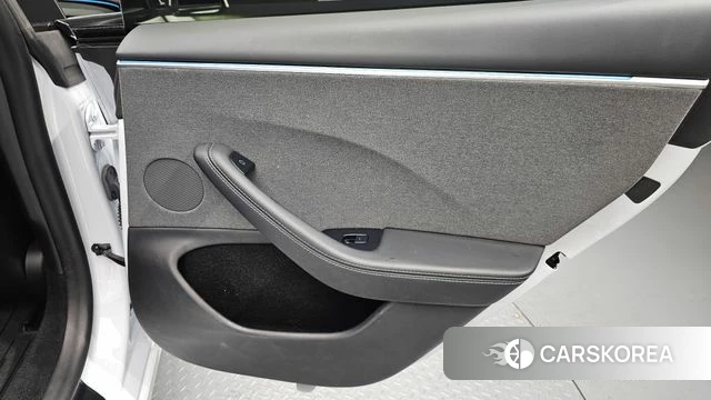 Tesla Model 3 id 4480323 из Кореи 17