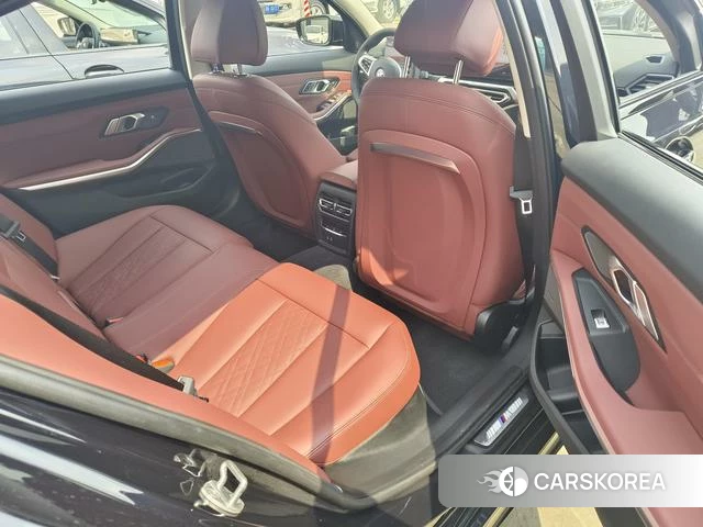 BMW 3 series id 3993439 из Китая 17