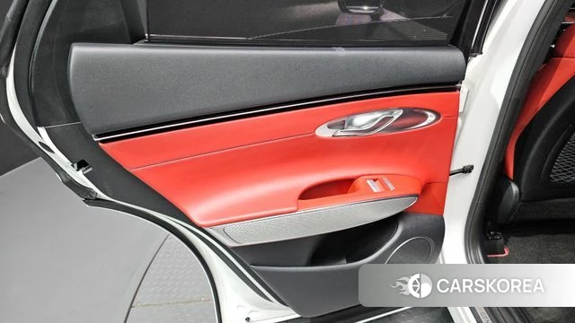 Genesis GV70 id 4501112 из Кореи 17