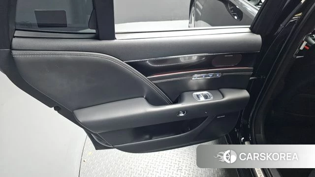 Genesis G90 (RS4) id 4506819 из Кореи 17