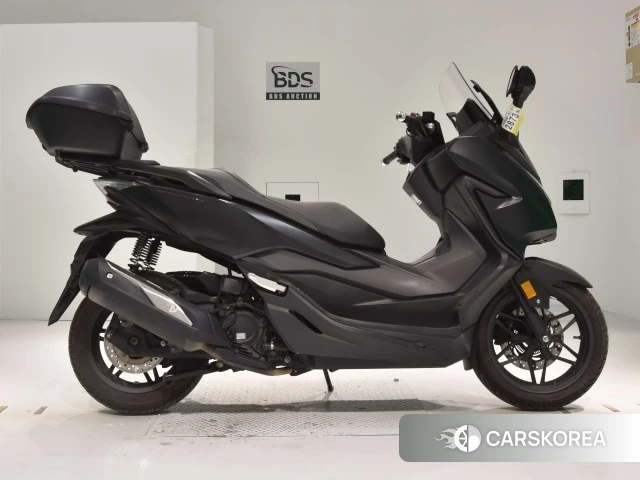 Проданный Honda FORZA 2018 из Японии