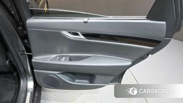 Genesis G80 (RG3) id 4501508 из Кореи 17