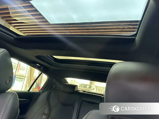 Cadillac CT5 id 3863655 из Китая 17