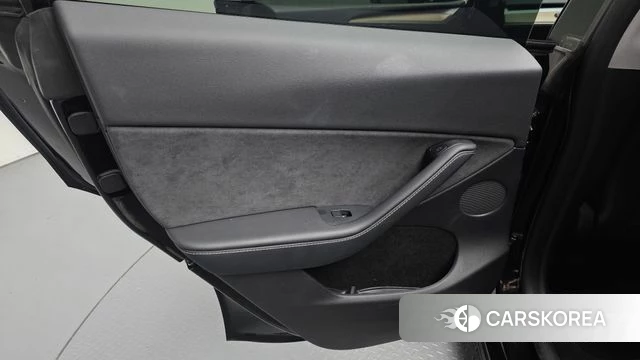 Tesla Model Y id 4773860 из Кореи 17