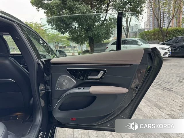 Mercedes-Benz EQS id 4260824 из Китая 17