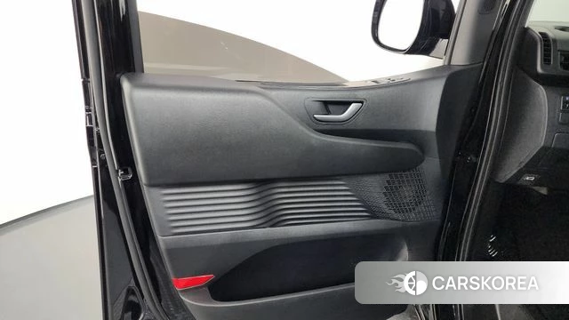 Hyundai Staria id 4222513 из Кореи 17