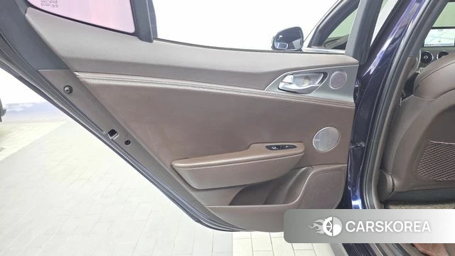 Kia Stinger id 4765205 из Кореи 17