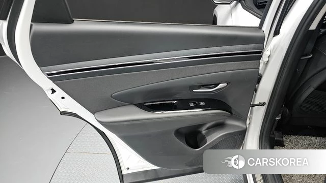 Hyundai Tucson (NX4) id 4585548 из Кореи 17