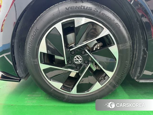 Volkswagen ID.3 id 4359561 из Китая 17
