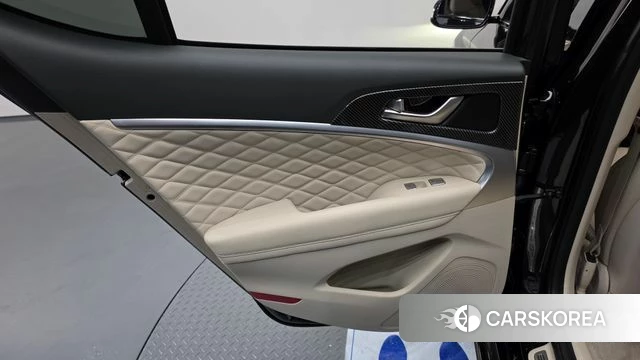 Genesis G70 id 4693804 из Кореи 17