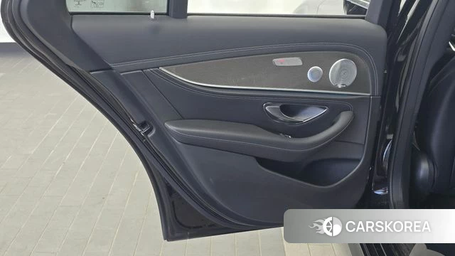 Mercedes-Benz E-Class W213 id 4856017 из Кореи 17
