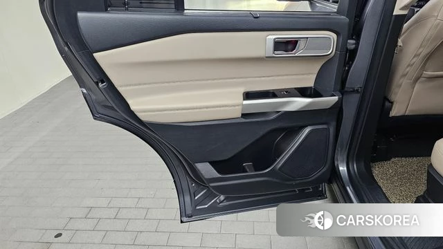 Ford Explorer 6th Generation id 4529409 из Кореи 17