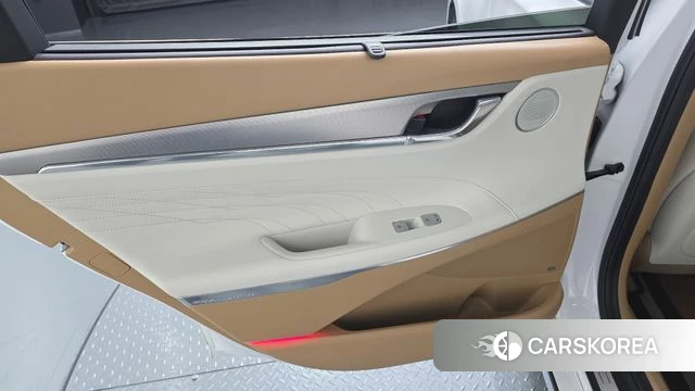 Hyundai The New Grandeur IG id 4245623 из Кореи 17