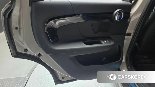 Mini Cooper Countryman id 4292441 из Кореи 17