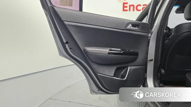 Kia Sportage The Bold id 4587105 из Кореи 17