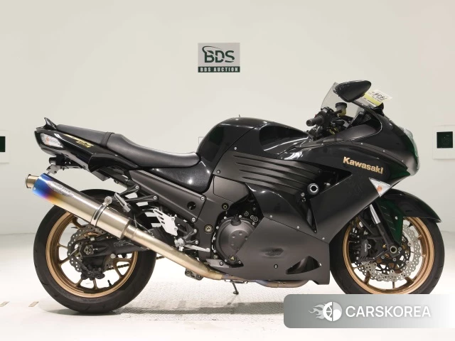 Проданный Kawasaki ZZR1400 2010 из Японии