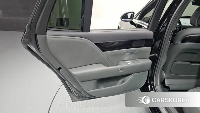 Genesis G90 (RS4) id 4905139 из Кореи 17