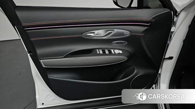Genesis GV70 id 4607476 из Кореи 17