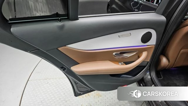 Mercedes-Benz E-Class W213 id 4529755 из Кореи 17