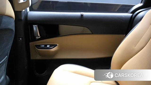 Kia Carnival 4th generation id 4350495 из Кореи 17