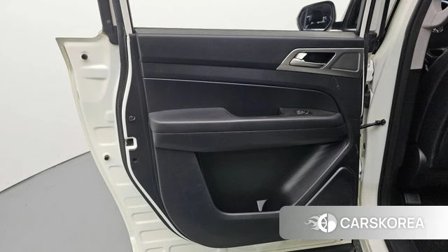 Ssangyong Rexton Sports id 4285701 из Кореи 17