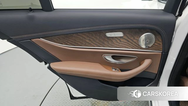 Mercedes-Benz E-Class W213 id 4735264 из Кореи 17