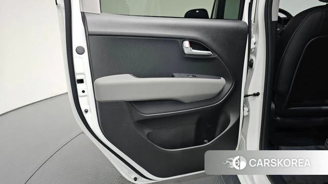Kia The New Kia Ray EV id 4655542 из Кореи 17