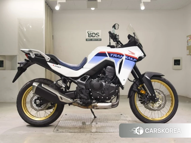 Проданный Honda TRANSALP XL750 2023 из Японии