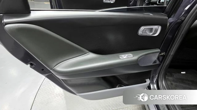 Hyundai Ionic 6 id 4281601 из Кореи 17