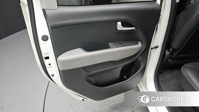 Kia The New Kia Ray id 4527798 из Кореи 17
