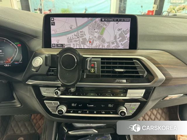 BMW X3 id 4328872 из Китая 17