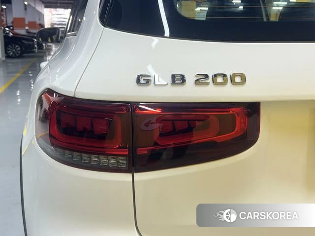 Mercedes-Benz GLB id 4275792 из Китая 17