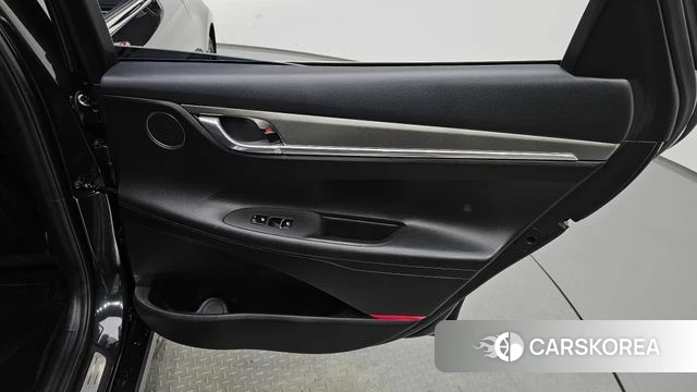 Hyundai The New Grandeur IG id 4557238 из Кореи 17